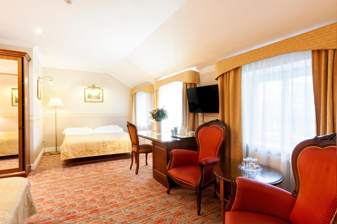 Story Inn Self Check-In Hotel VNO Exterior foto